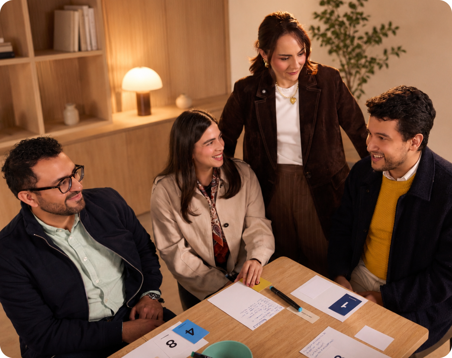 Equipo trabajando en el día a día
